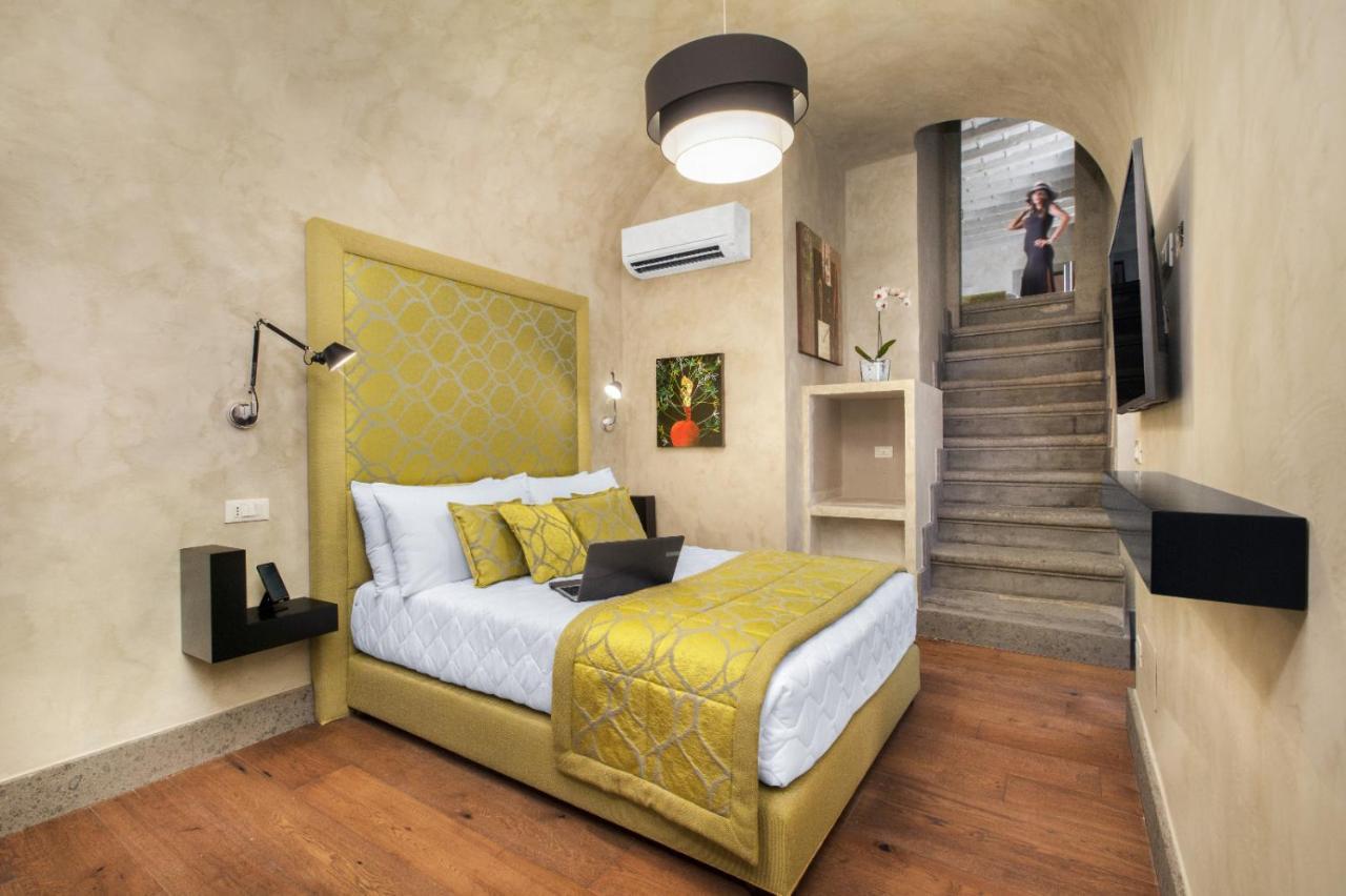 Отель Relais Santa Caterina Della Rosa Рим Экстерьер фото