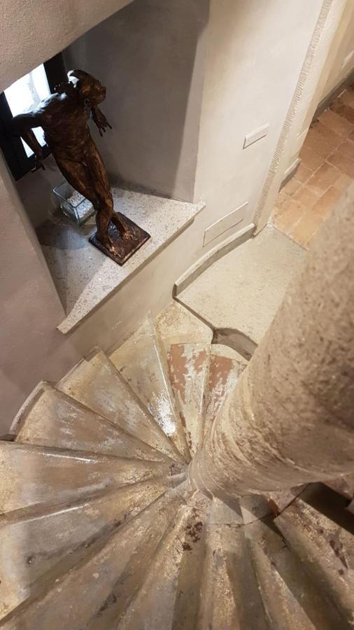 Отель Relais Santa Caterina Della Rosa Рим Экстерьер фото